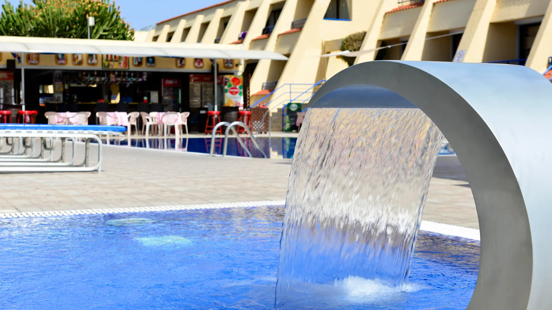 Napa Prince Hotel Apts Ajía Nápa 3*,  Ciprus