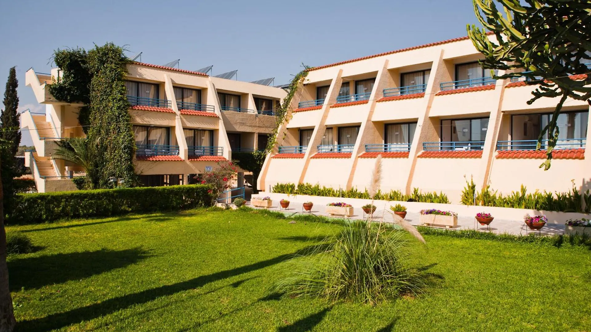 Napa Prince Hotel Apts Ajía Nápa Apartmanhotel